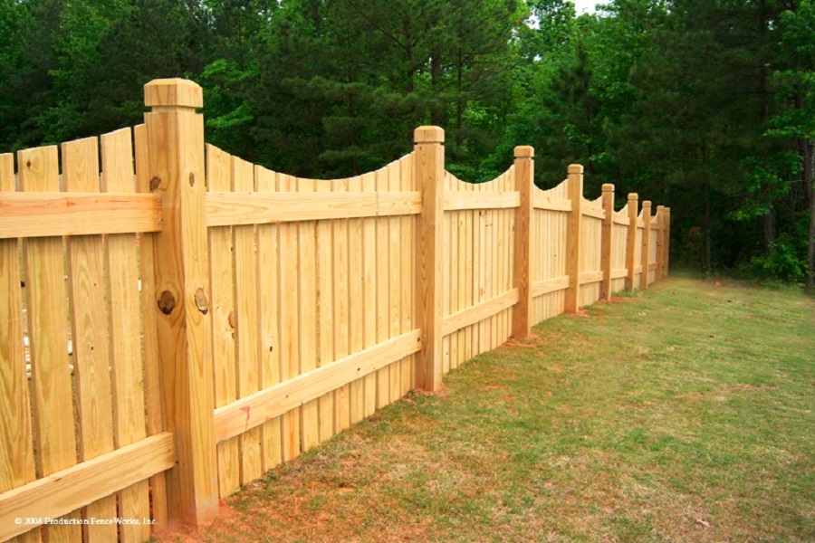 Fence Painting in  Melbourne